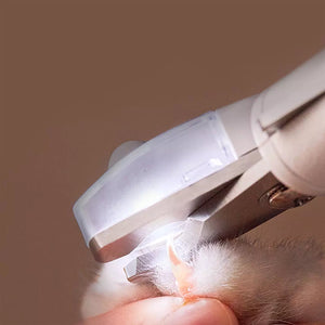 Professional Pet Nail Clipper Scissors With LED Light