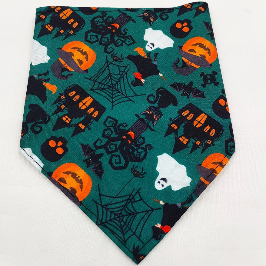 Pet Absorbent Triangle Drool Scarf Towel
