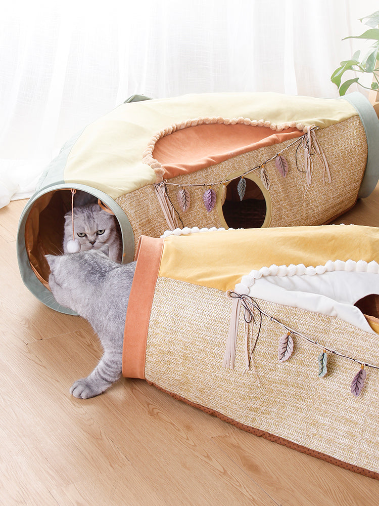 Red Pet Litter Roll Interactive Toy